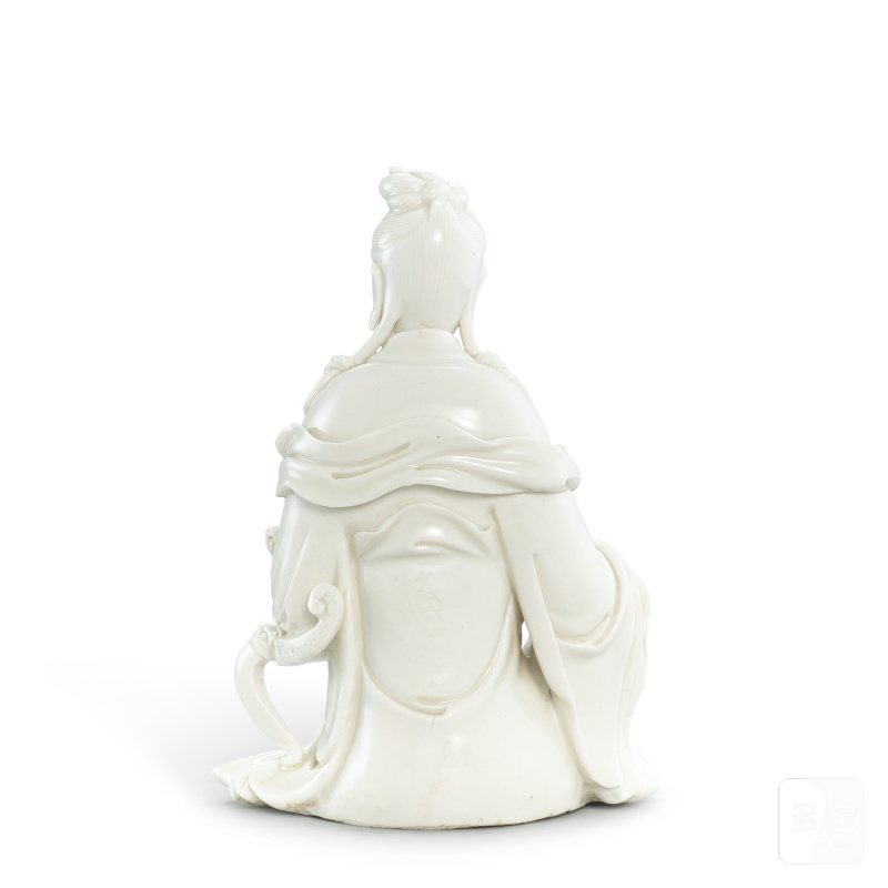 A blanc-de-Chine seated figure of Guanyin, signed He Chaozong, Qing dynasty, 18th - 19th century | 清十八至十九世紀 德化白釉觀音像 《何朝宗》、《二弟》款 - 图2